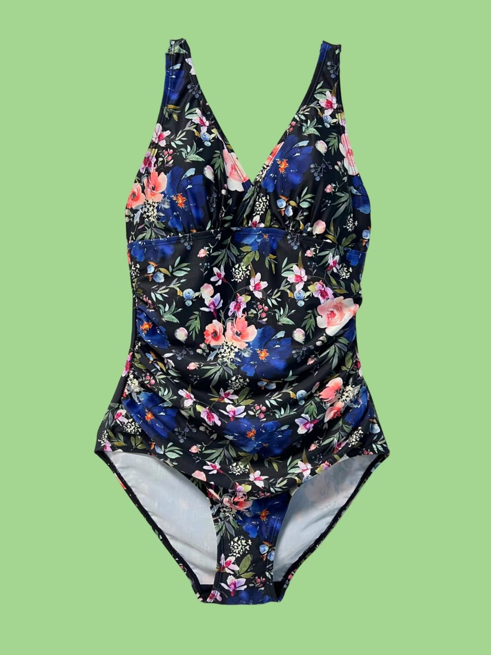 LADY'S SWIMWEAR